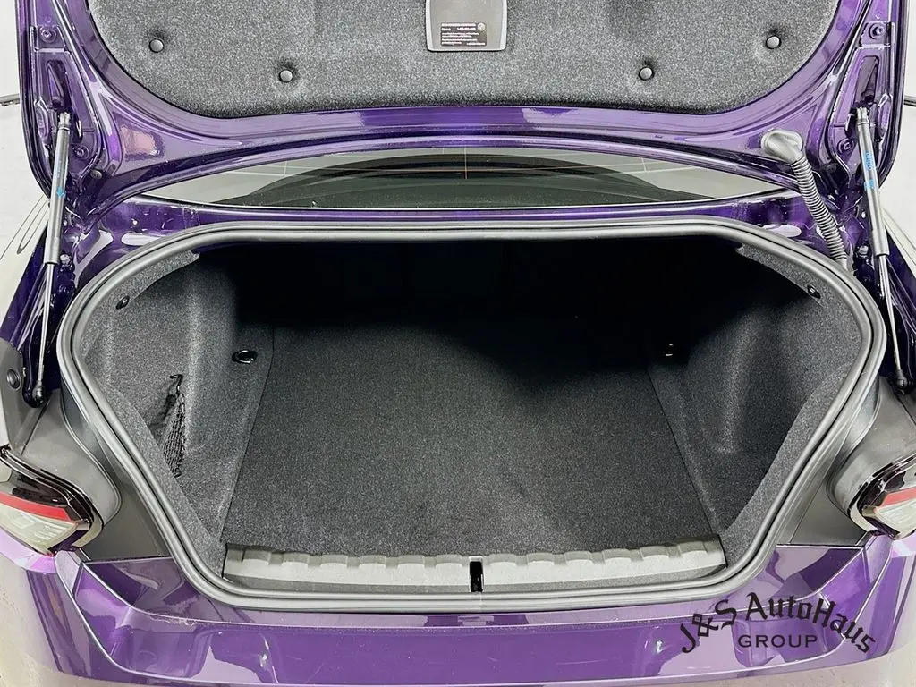 Vehicle Image 34 of 82 for undefined undefined undefined