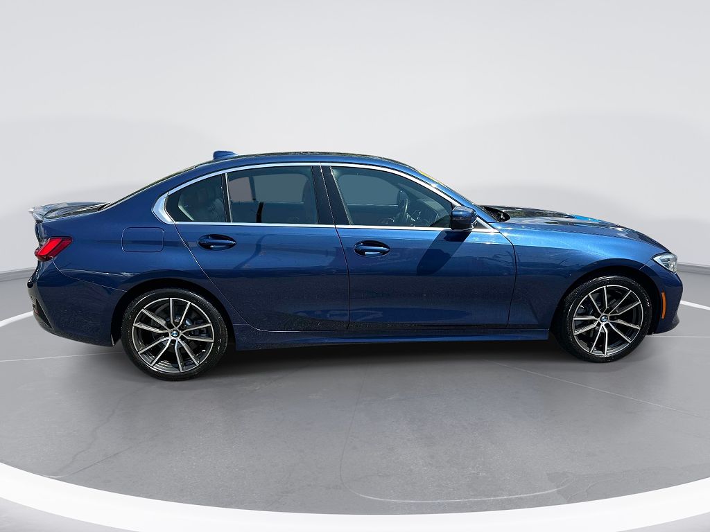 2022 BMW 3 Series 330i xDrive