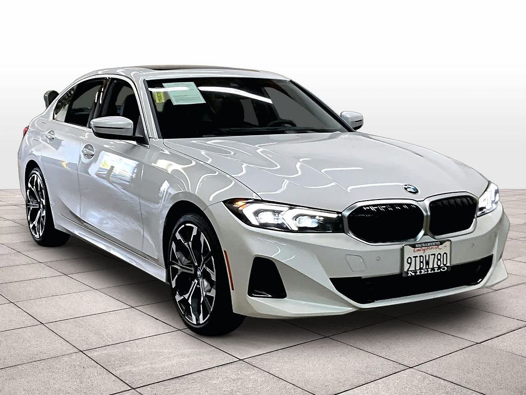 2025 BMW 330i 330i