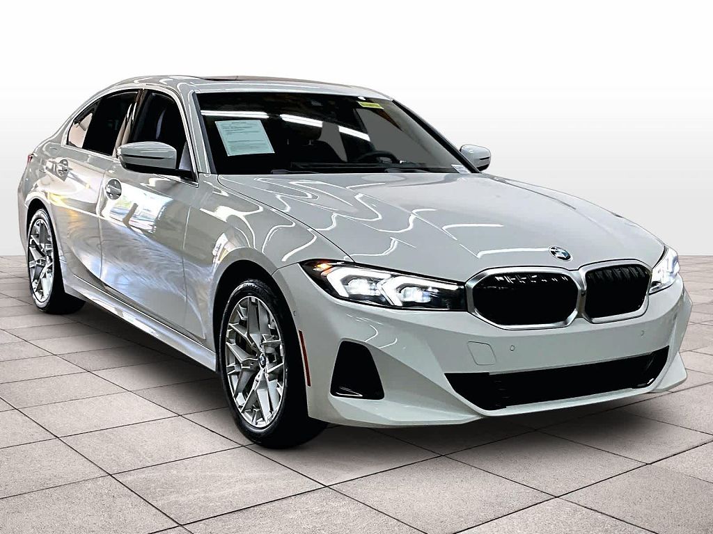 2025 BMW 330i 330i