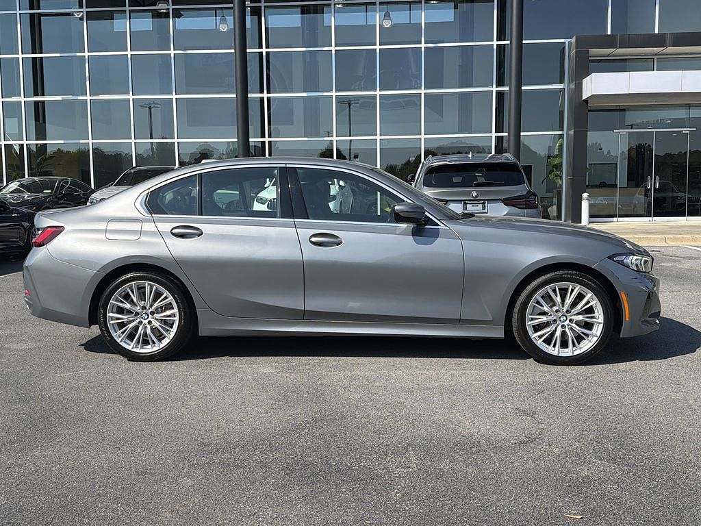 2024 BMW 3 Series 330i
