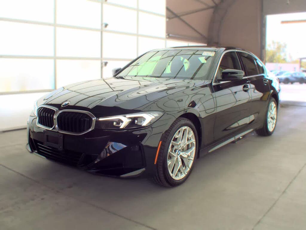 2025 BMW 3 Series 330i xDrive