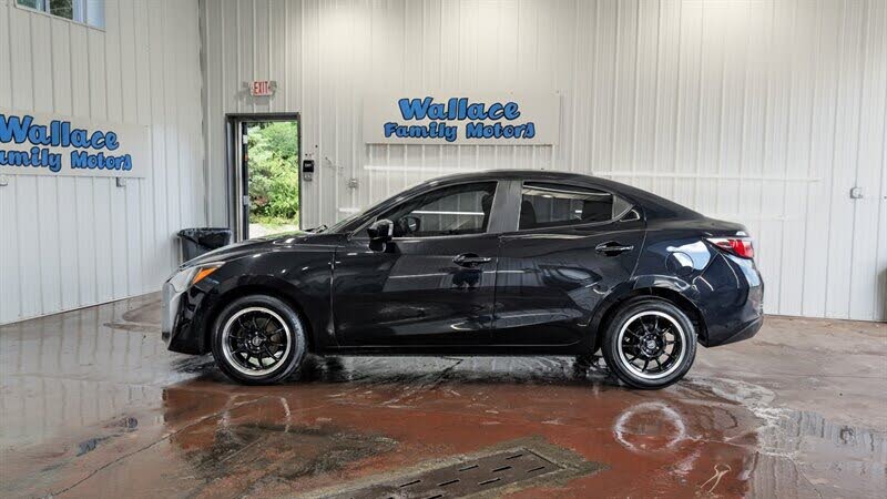 2017 Toyota Yaris iA