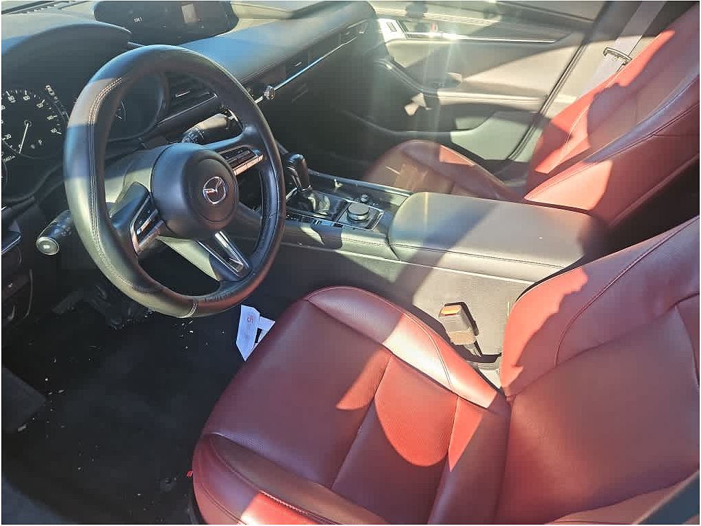 2022 Mazda Mazda3 Sedan Carbon Edition
