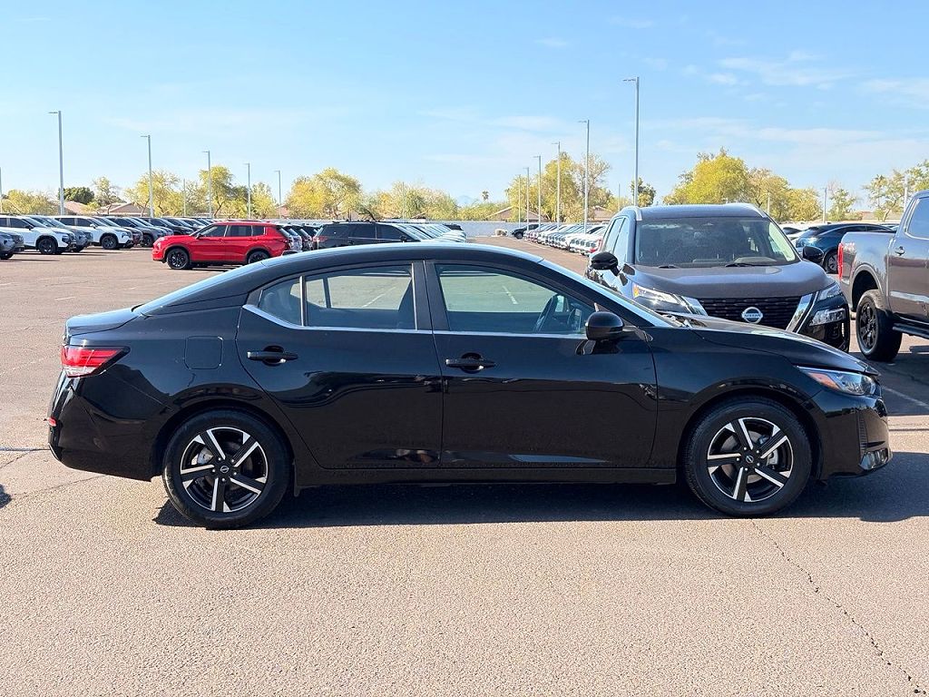 2024 Nissan Sentra SV