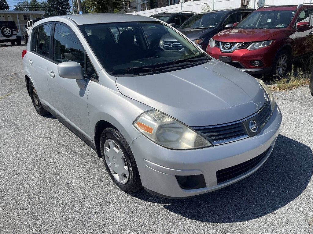 2009 Nissan Versa 1.8 SL