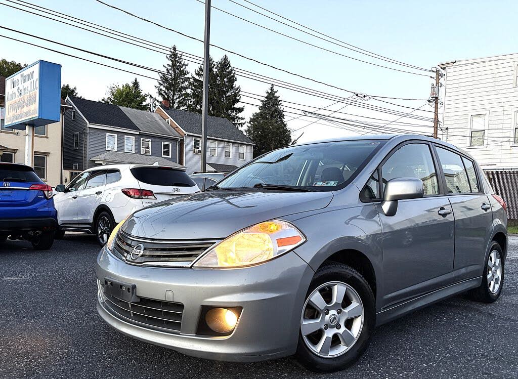 2011 Nissan Versa 1.8 S