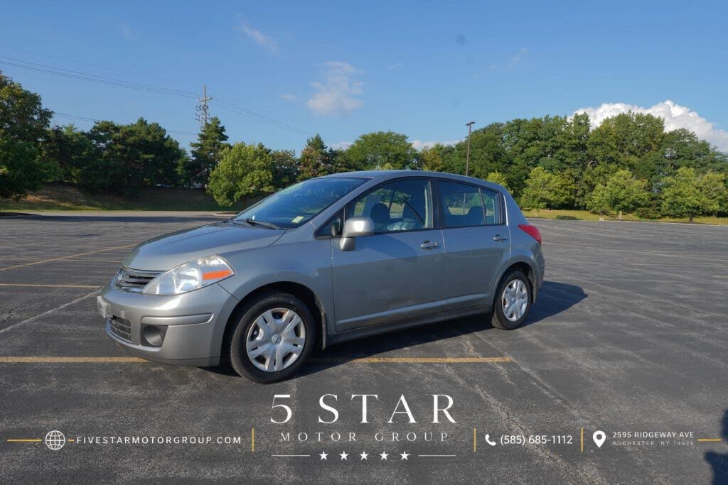 2010 Nissan Versa 1.8 SL