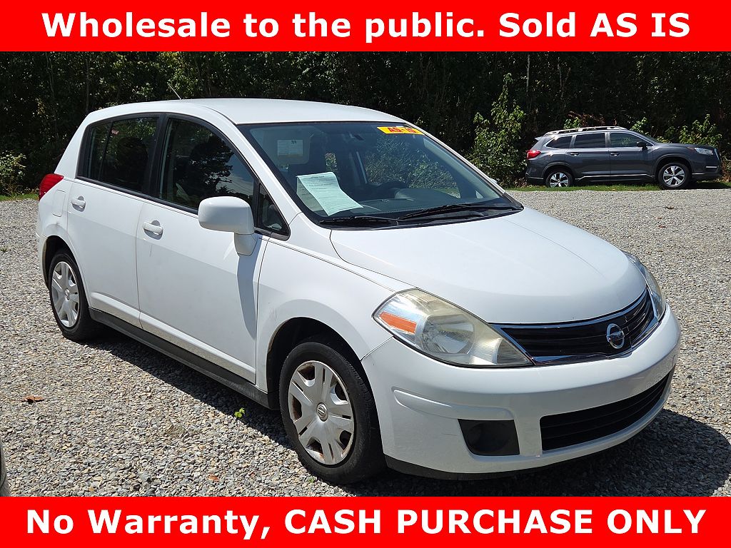 2011 Nissan Versa 1.8 SL