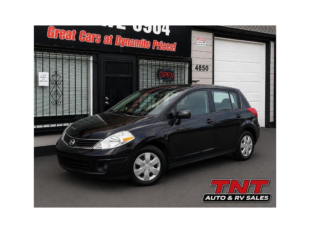 2012 Nissan Versa 1.8 SL