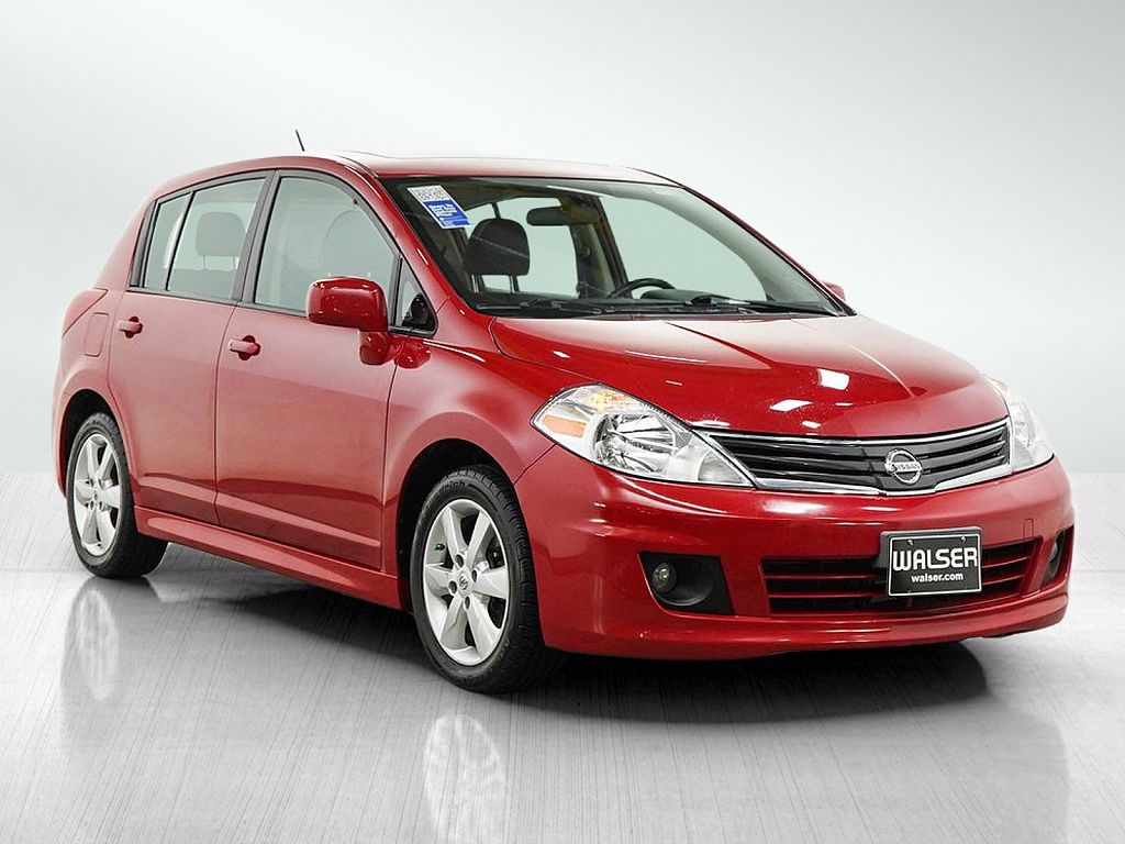 2011 Nissan Versa 1.8 S