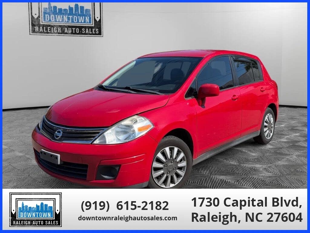 2011 Nissan Versa 1.8 SL