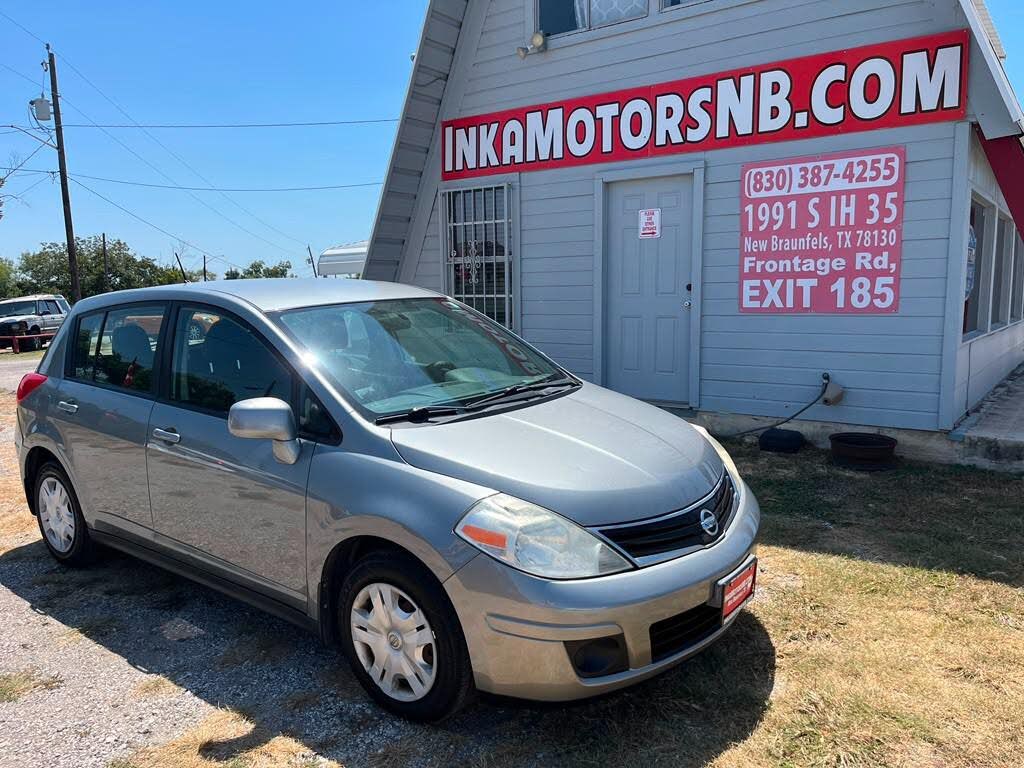 2012 Nissan Versa 1.8 SL