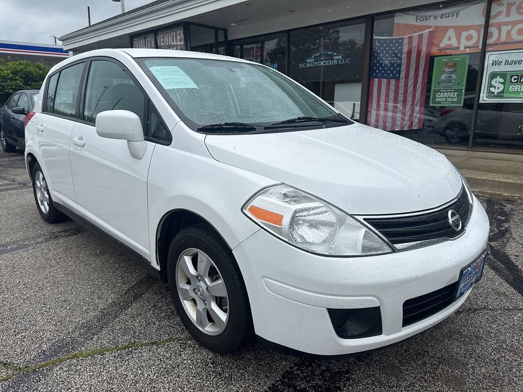 2012 Nissan Versa 1.8 SL