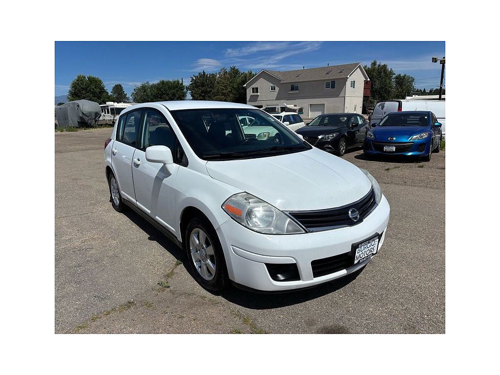 2012 Nissan Versa 1.8 SL