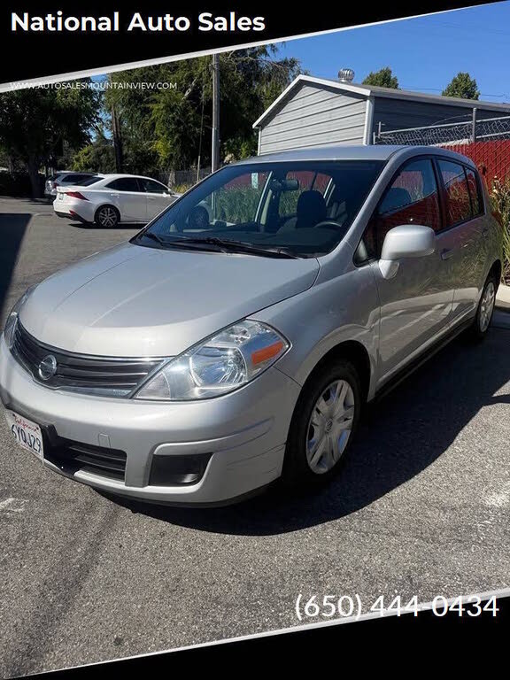 2012 Nissan Versa 1.8 SL