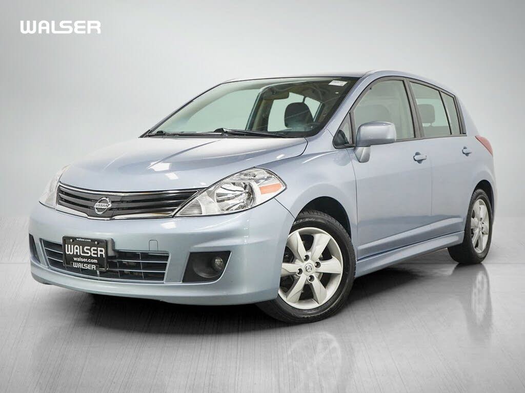 2011 Nissan Versa 1.8 S