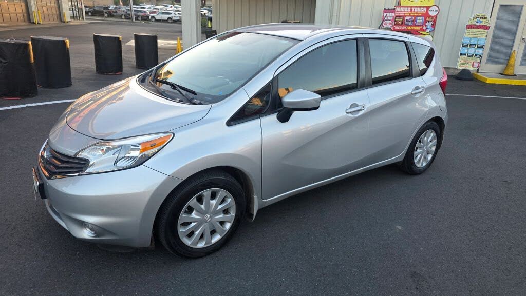 2016 Nissan Versa Note 1.6 S Plus