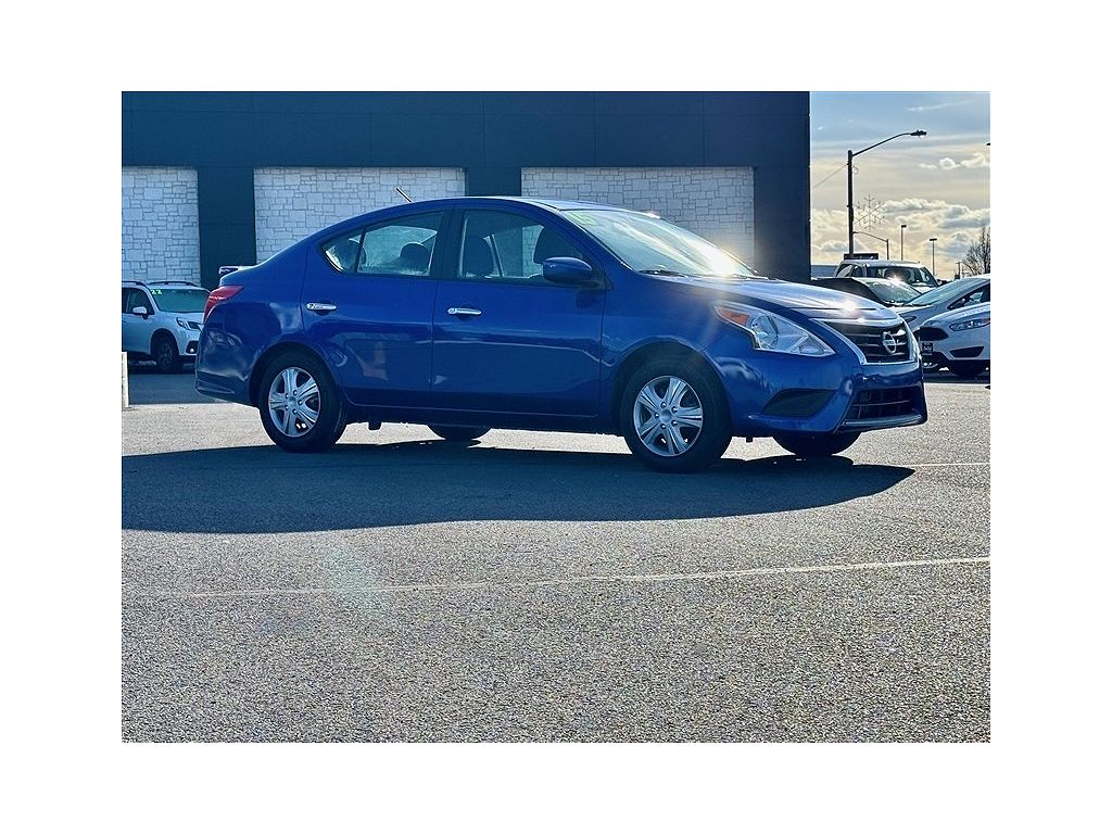 2015 Nissan Versa 1.6 S