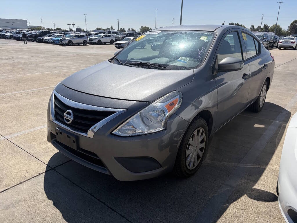 2016 Nissan Versa 1.6 SV