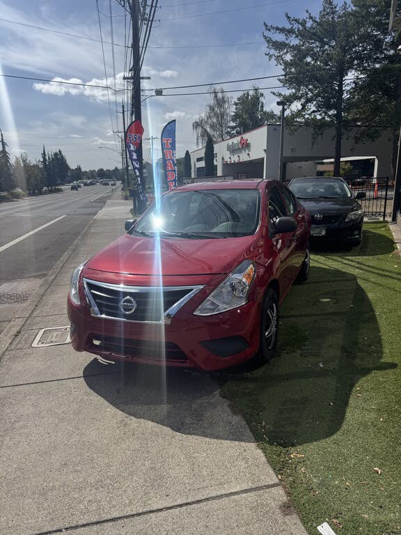 2015 Nissan Versa 1.6 S