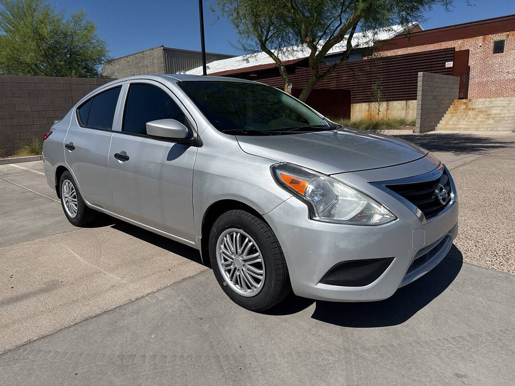 2018 Nissan Versa 1.6 SV