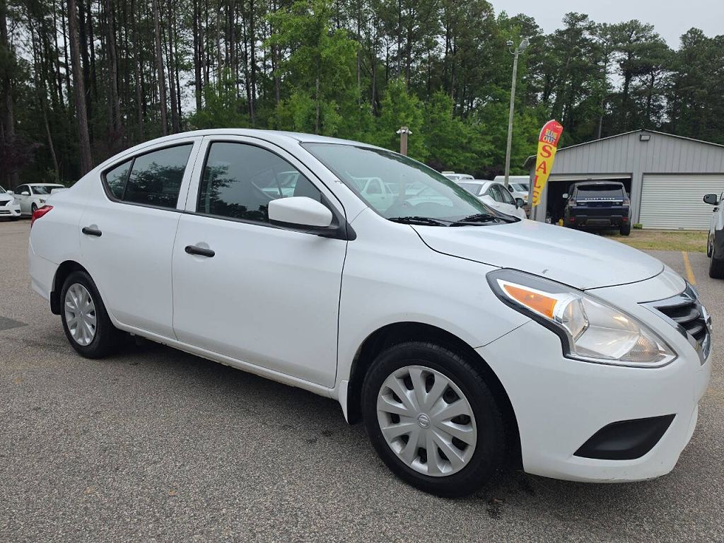2018 Nissan Versa 1.6 S