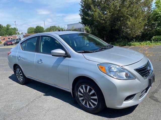 2013 Nissan Versa 1.6 S