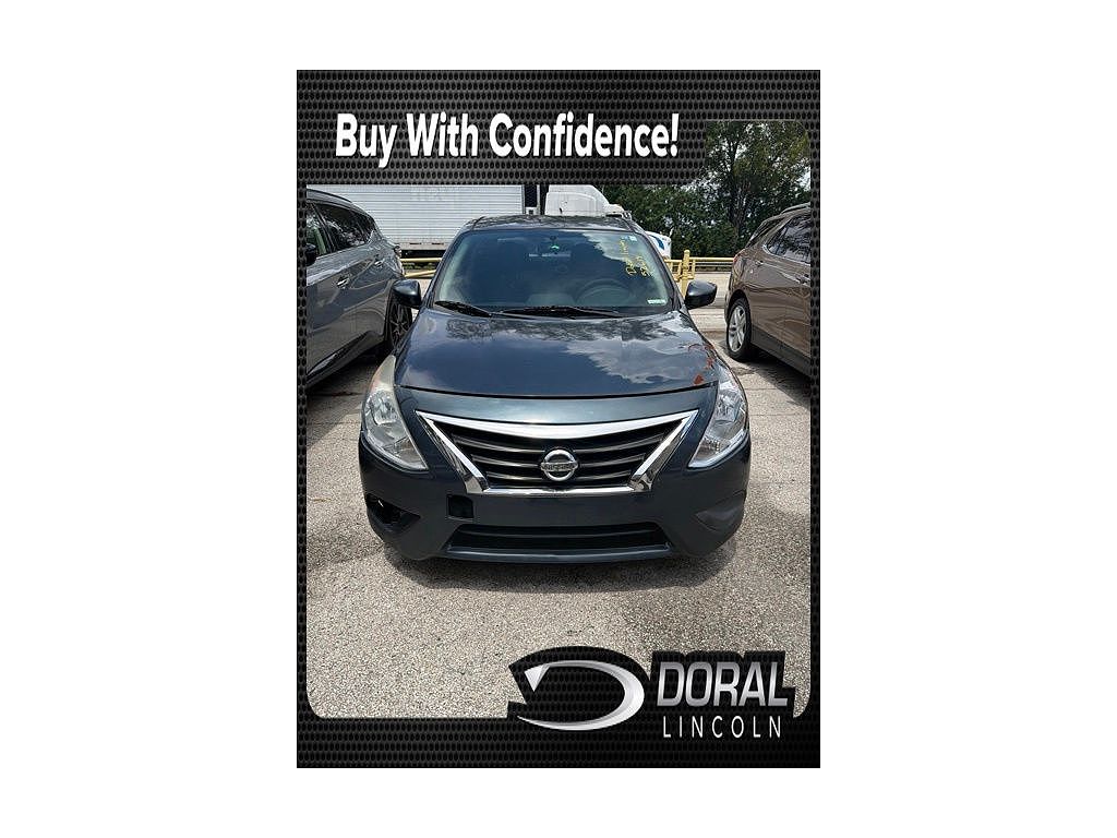 2016 Nissan Versa 1.6 SV