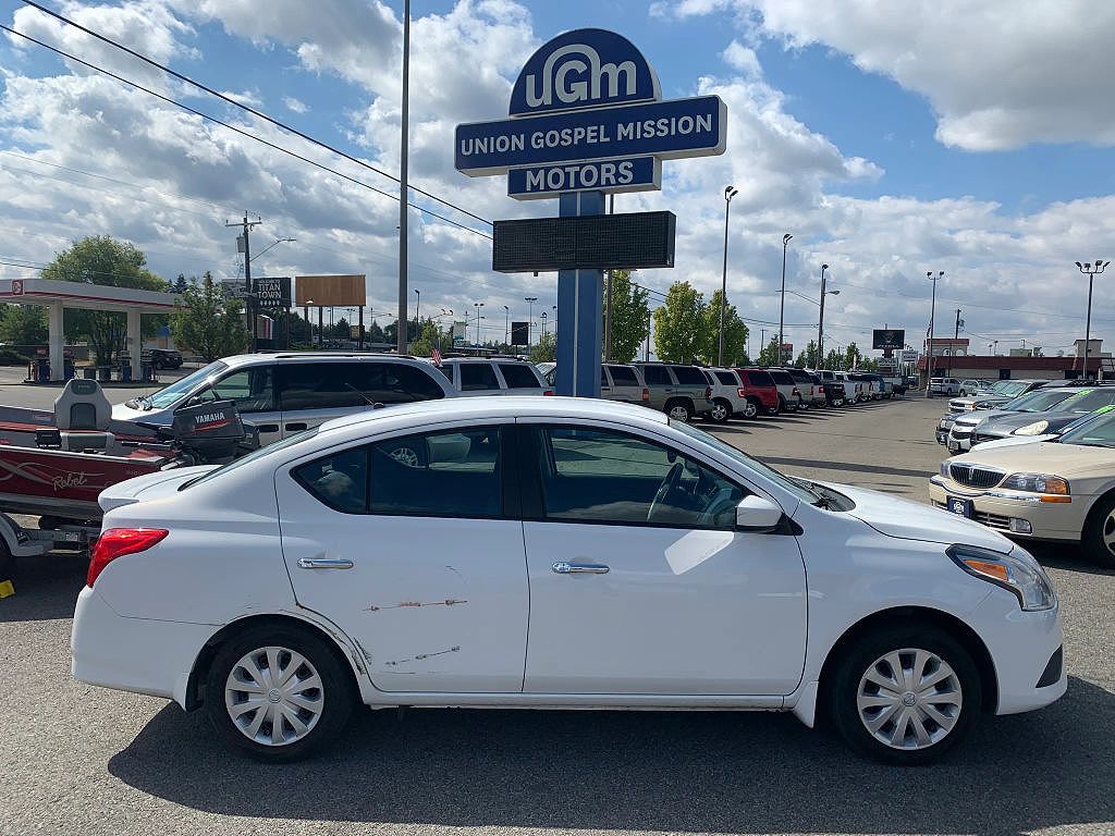 2016 Nissan Versa 1.6 S