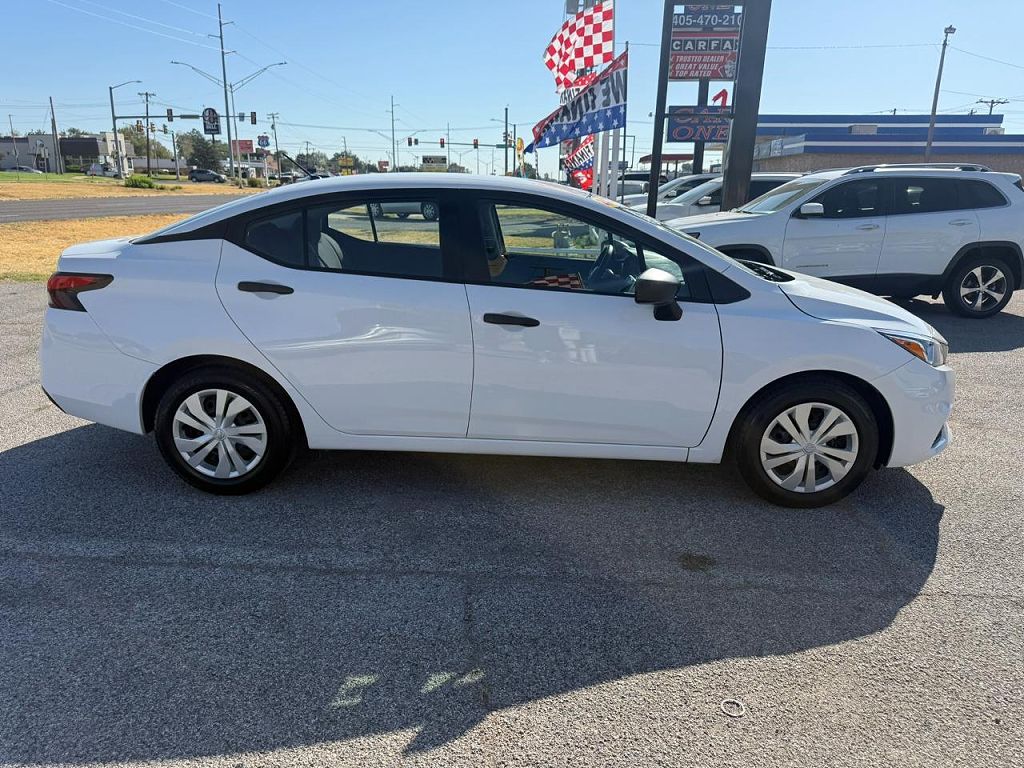 2022 Nissan Versa S