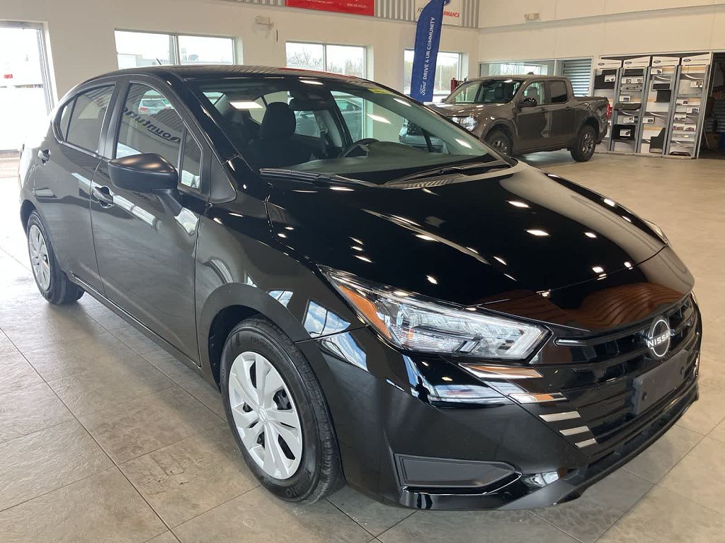2025 Nissan Versa S