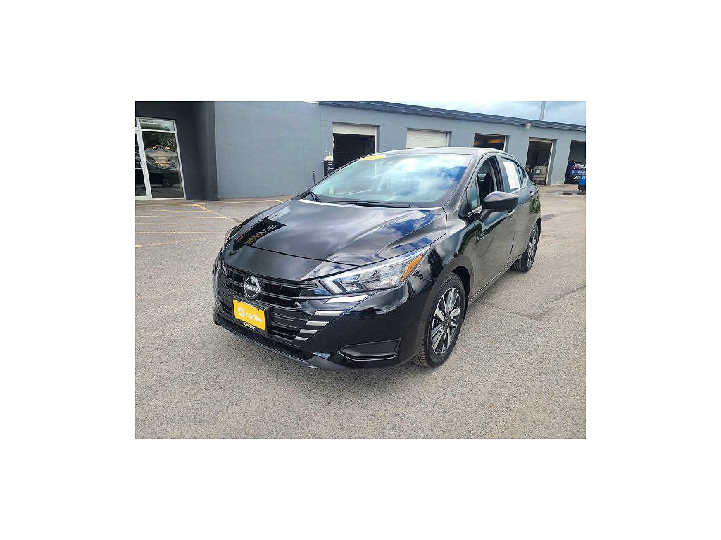 2025 Nissan Versa 1.6 S