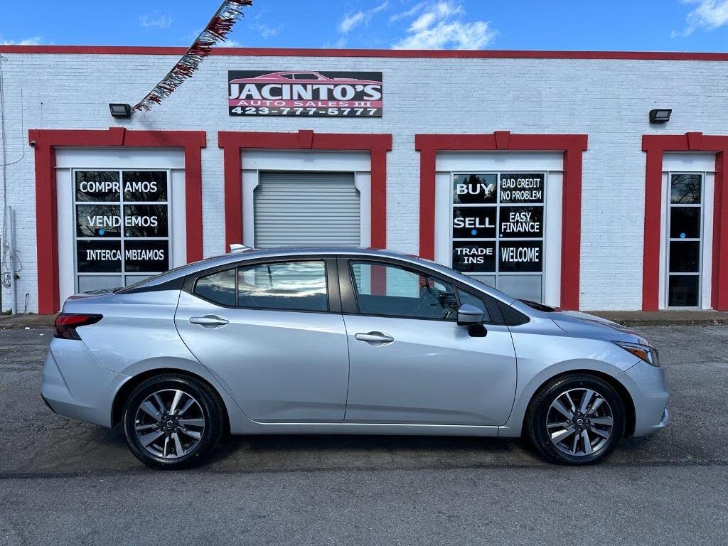 2020 Nissan Versa SV