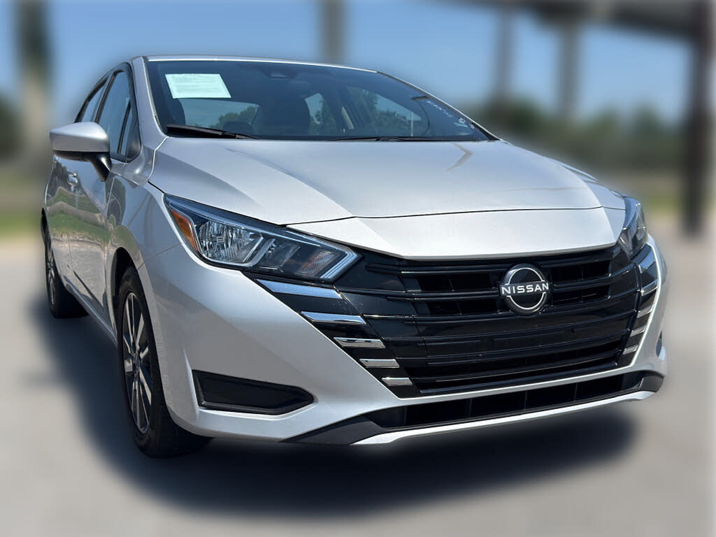 2024 Nissan Versa SV