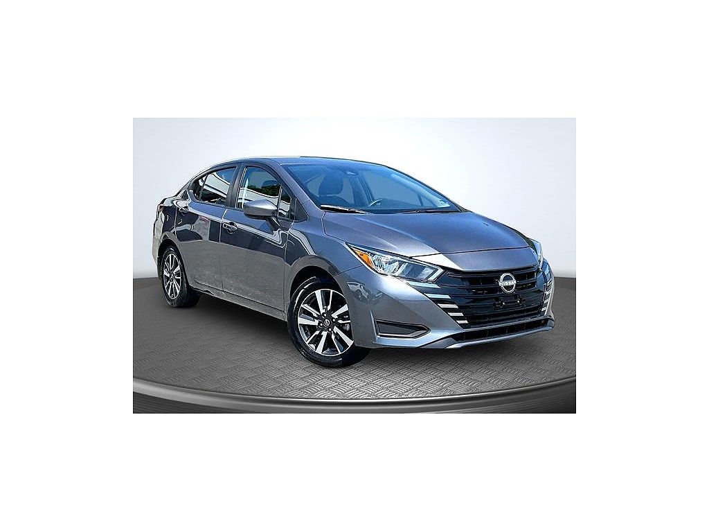 2024 Nissan Versa SV