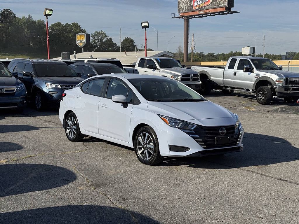 2024 Nissan Versa SV