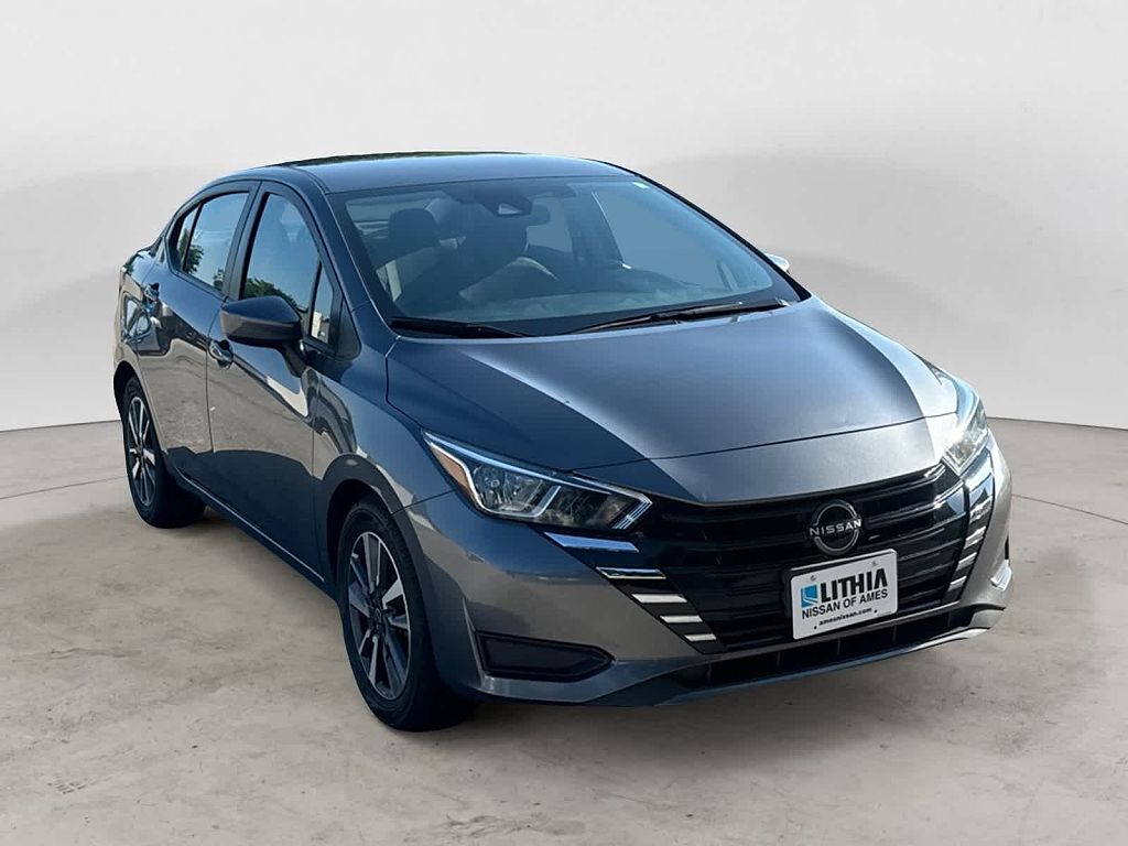 2024 Nissan Versa SV