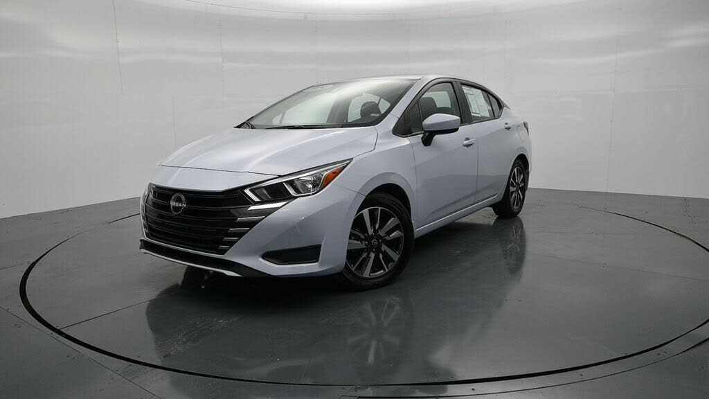2024 Nissan Versa SV