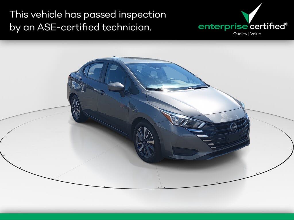 2023 Nissan Versa SV
