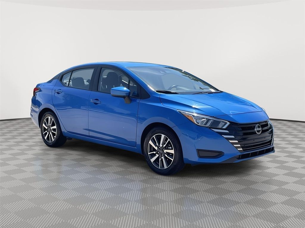 2024 Nissan Versa SV