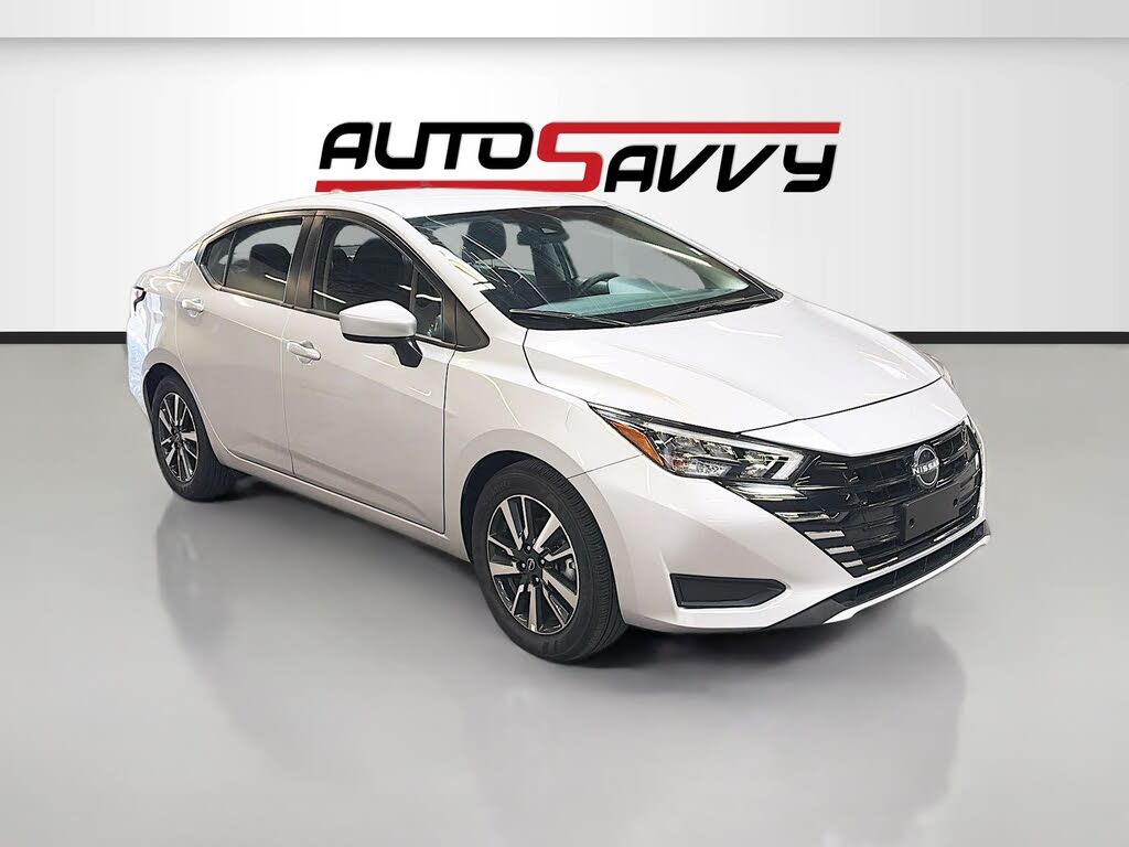 2025 Nissan Versa SV
