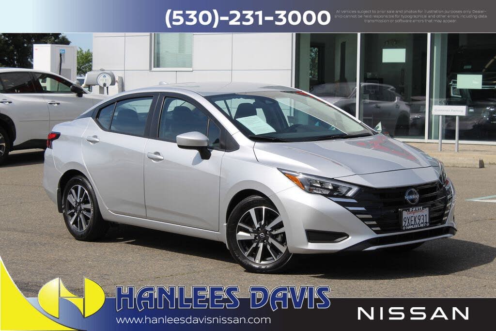2025 Nissan Versa SV