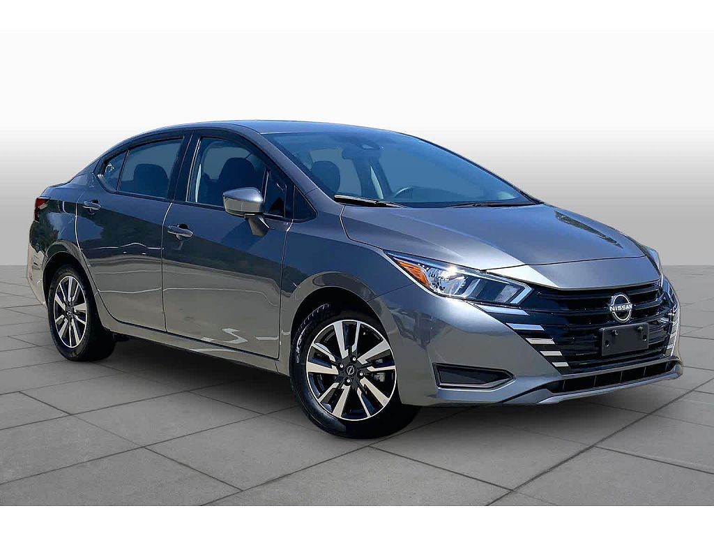 2024 Nissan Versa SV
