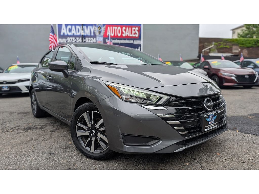 2025 Nissan Versa SV