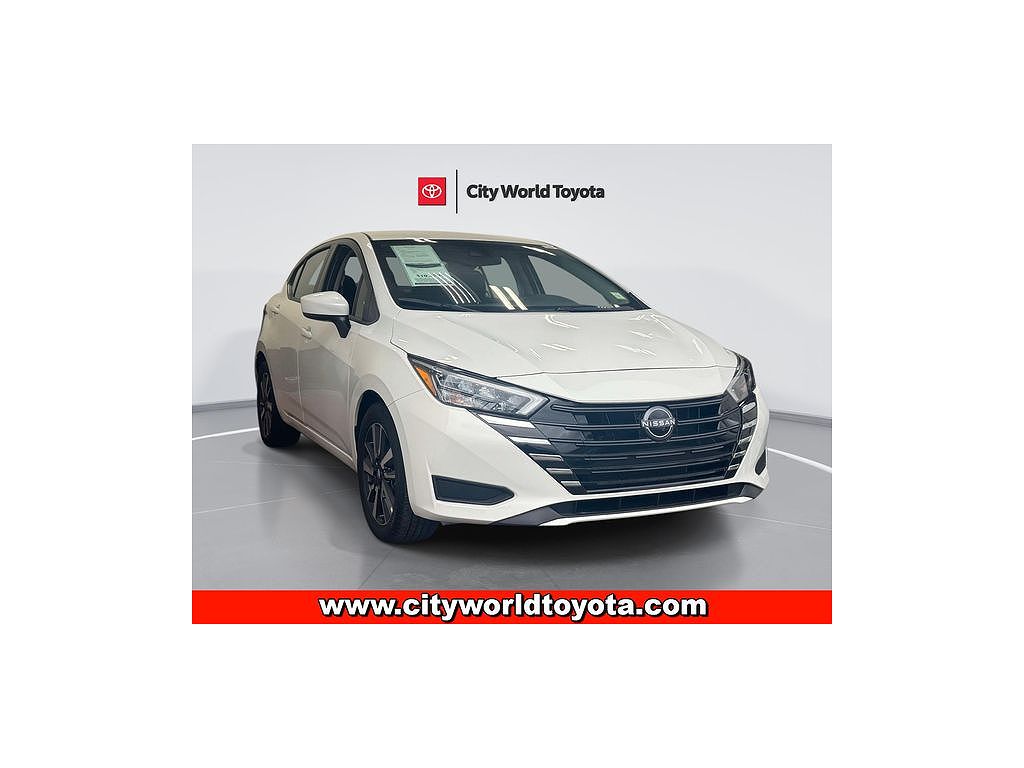 2025 Nissan Versa SV