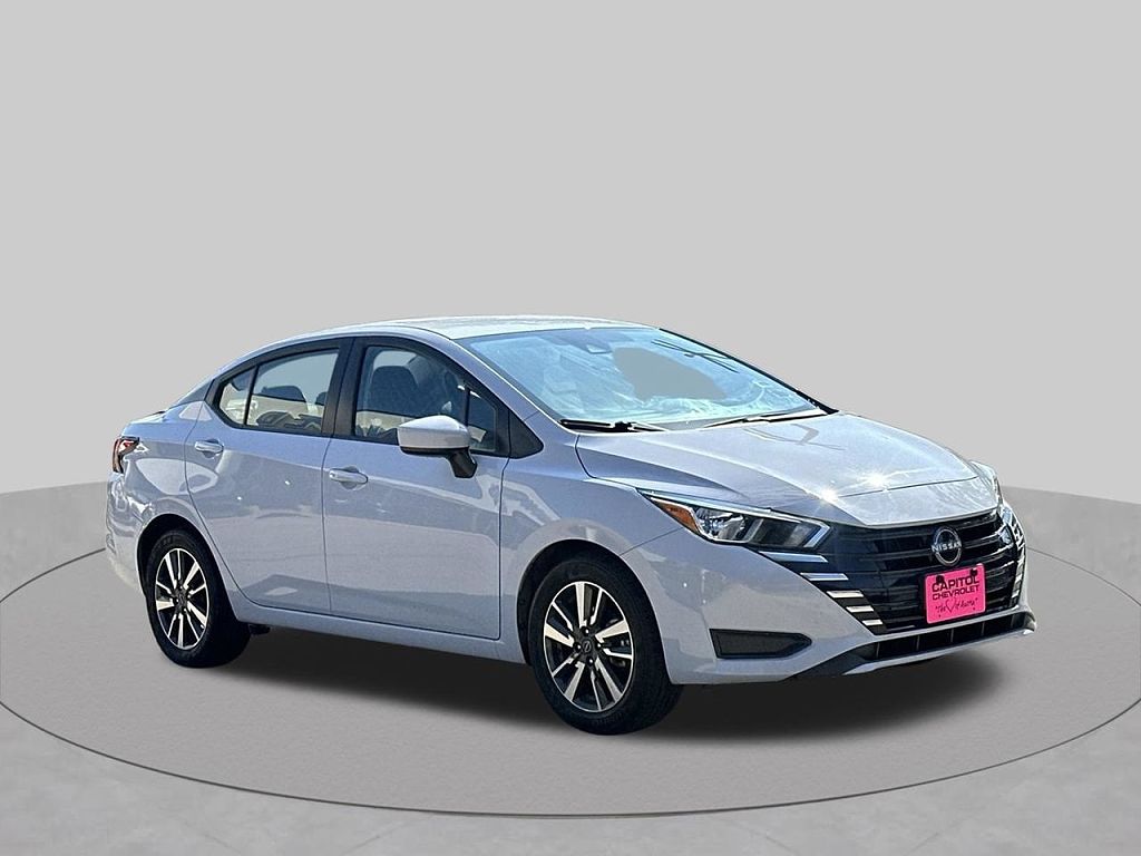 2024 Nissan Versa SV