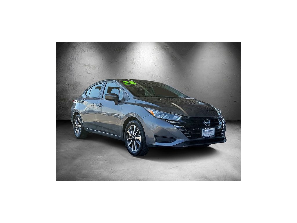 2024 Nissan Versa SV