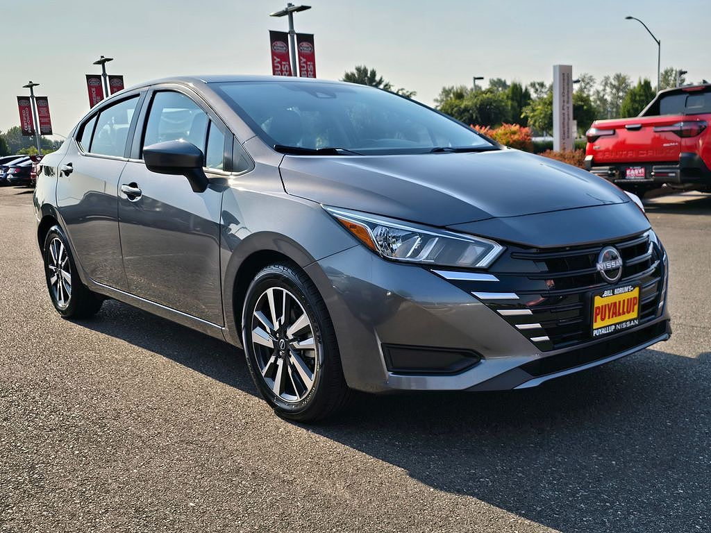 2024 Nissan Versa SV