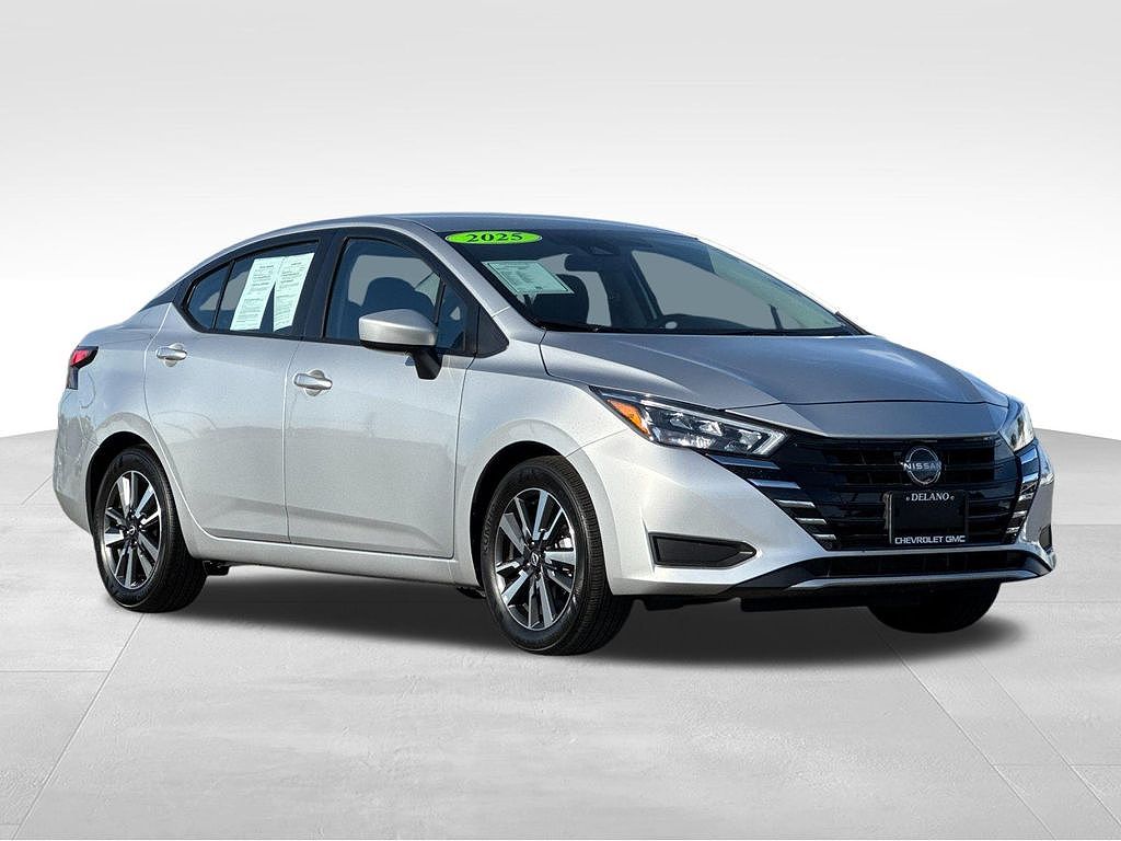 2025 Nissan Versa SV